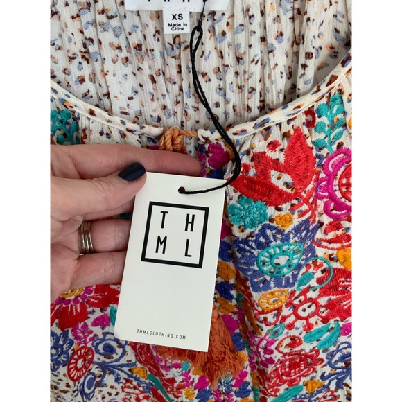 THML‎ Embroidered Top - Picture 2 of 5